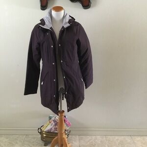 THE NORTH FACE MAUVE&ZIPPERAND SNAP FRONT COAT/QUILTED INSIDE/ATTACHED HOOD/SZ M